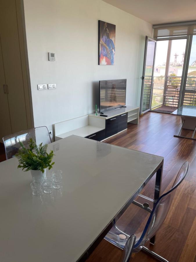 Forum De Barcelona Sea View Apartment With Garage Parking Sant Adria de Besos Εξωτερικό φωτογραφία